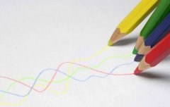 墻面上的彩色筆污漬怎么擦掉？